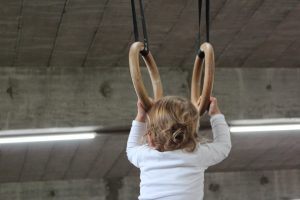 Turnende Kinder